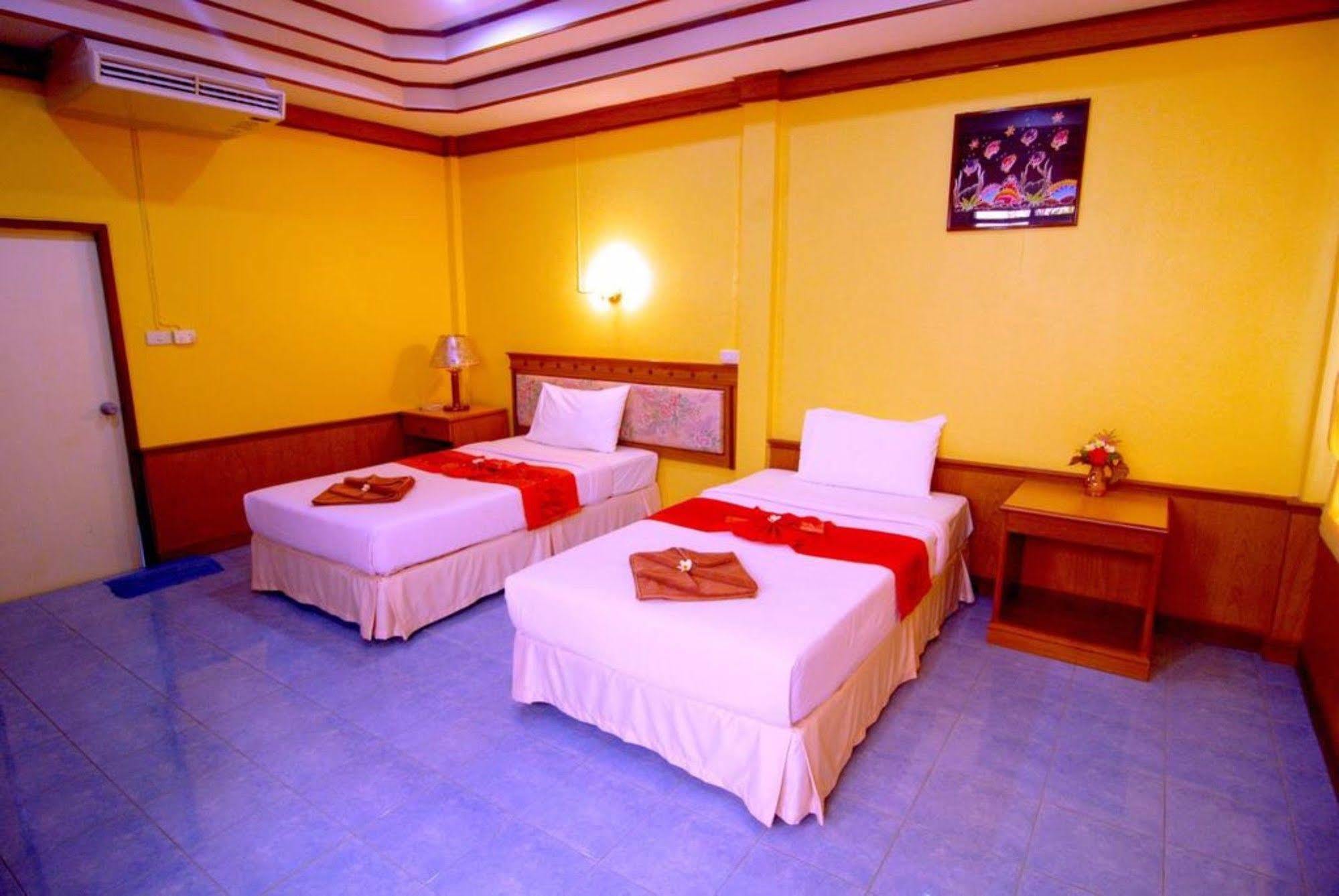 Dream Team Beach Resort Ko Lanta Екстериор снимка